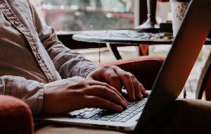 How to Clear Adobe After Effects Cache on Mac