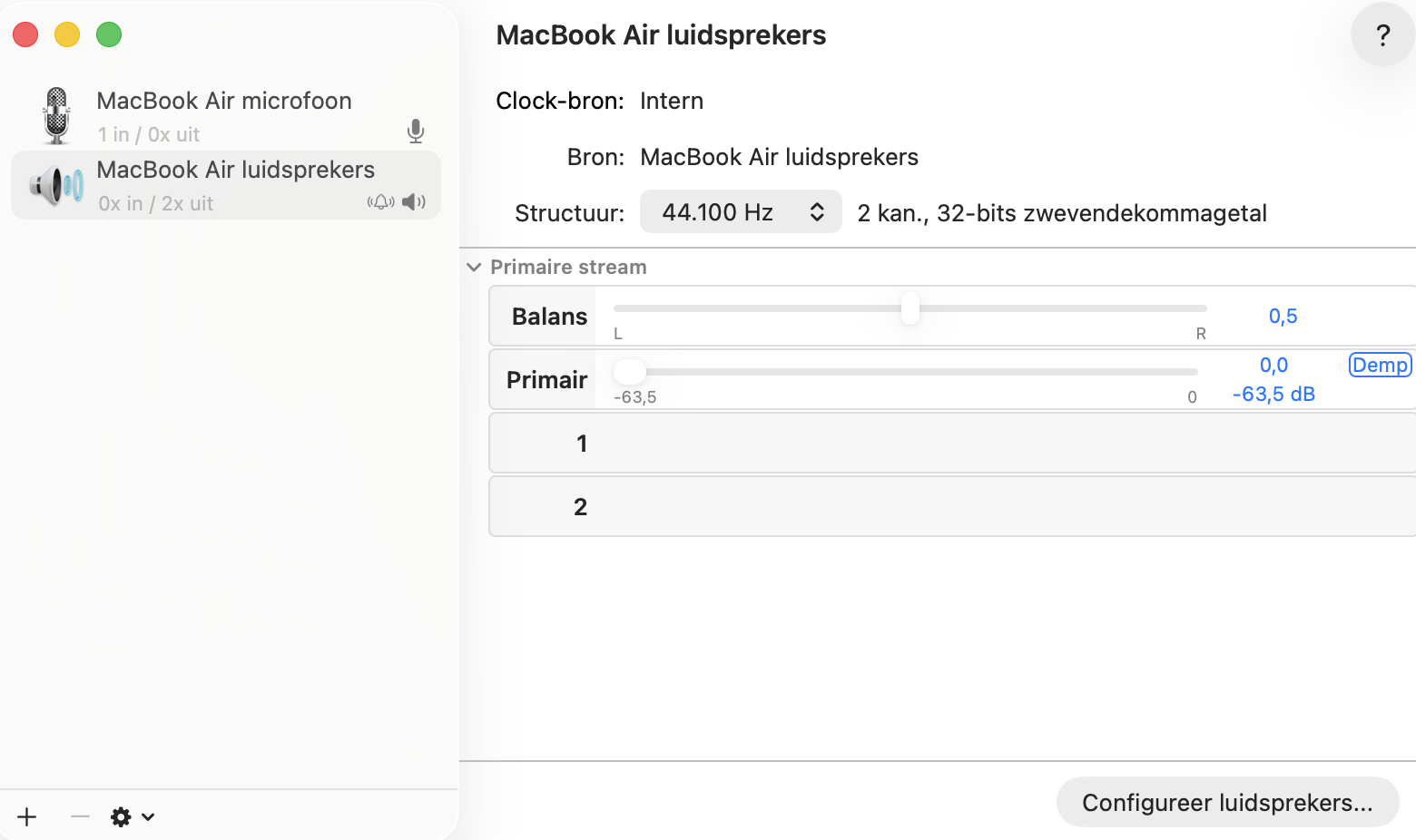 Om de samplefrequentie van je MacBook Pro te wijzigen en te voorkomen dat je speakers kraken, ga je naar MacBook Pro-speakers > Structuur. Hier kun je de samplefrequentie aanpassen.