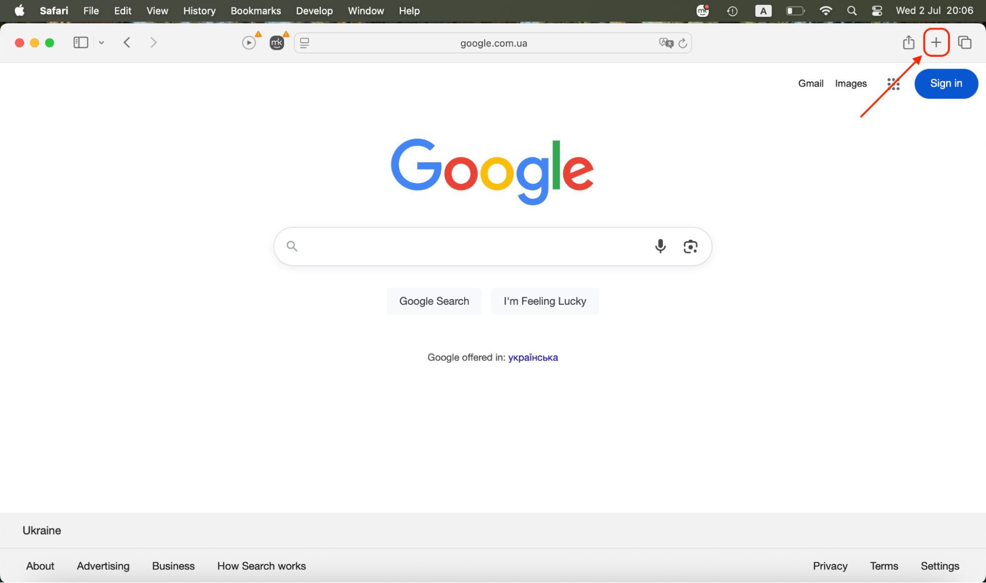 Click the plus (+) icon in the Safari tab bar to open a new Start Page tab where you can access customization options.