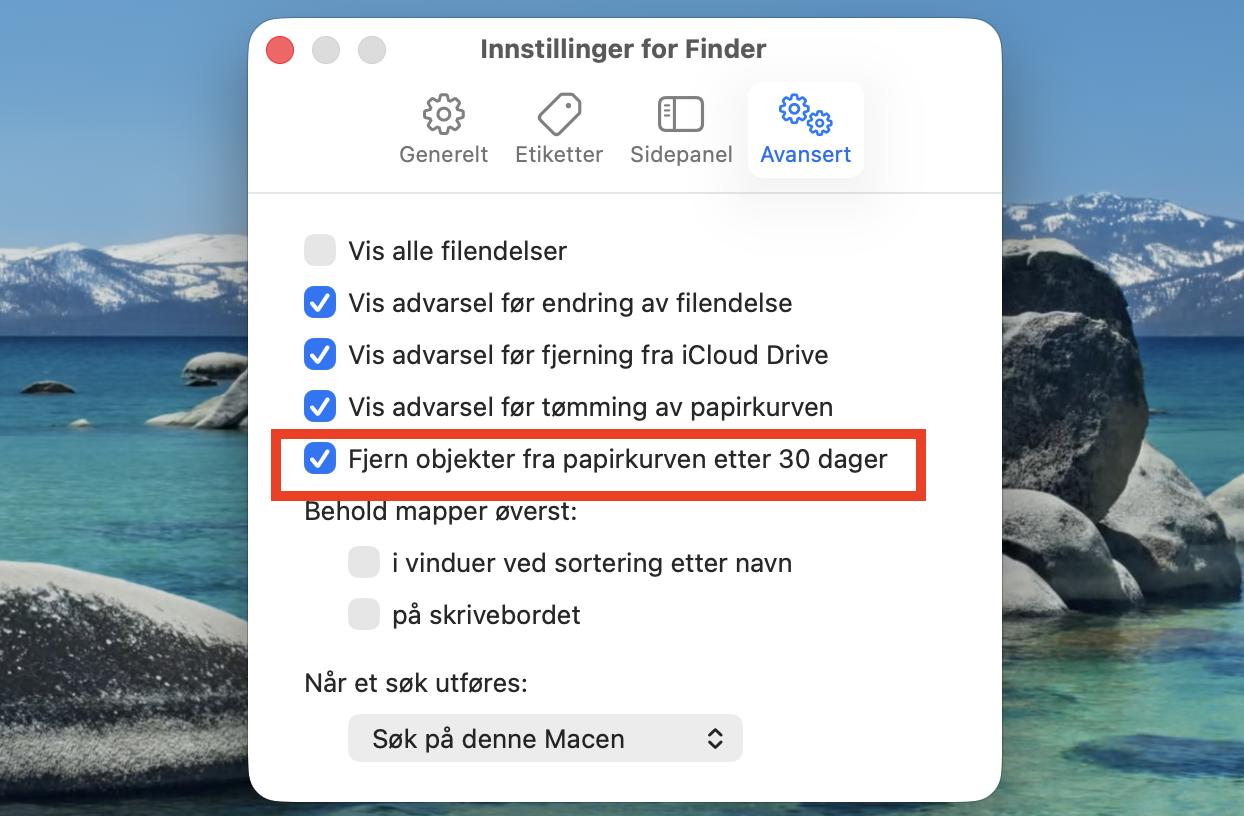 Funksjonen for automatisk tømming av papirkurv med alternativet Fjern elementer fra papirkurven etter 30 dager markert