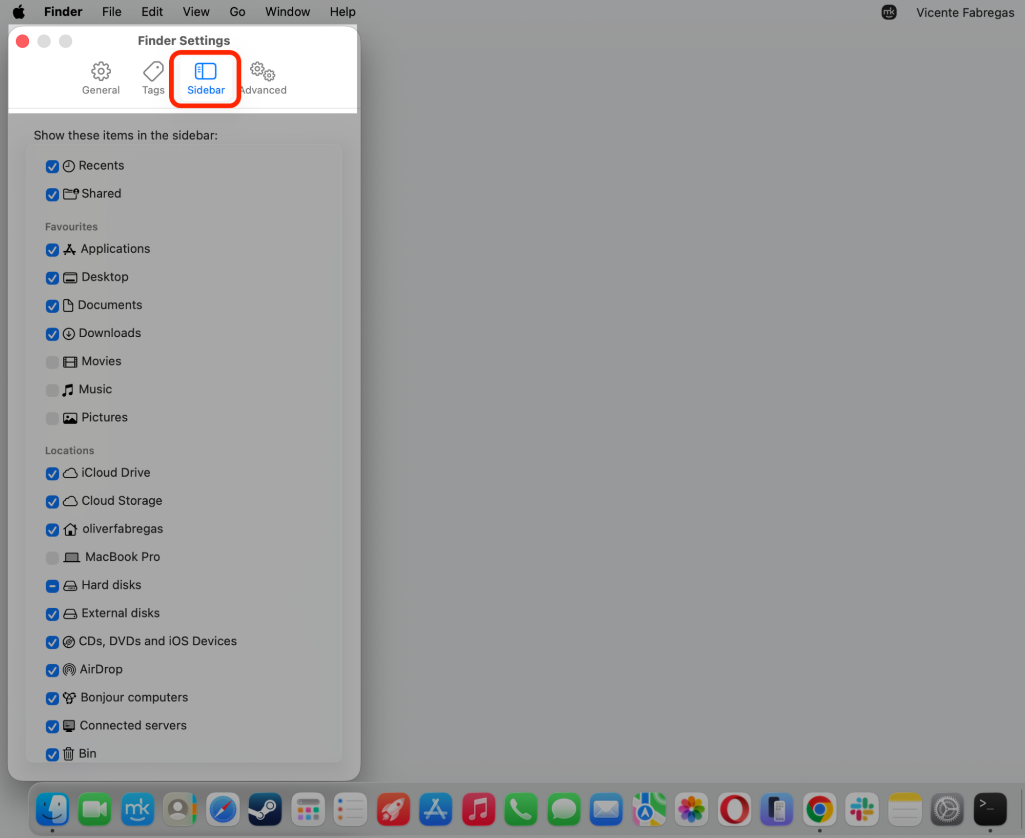 Finder Settings window on macOS Sequoia 15 with the Sidebar tab selected to restore missing sidebar items on an Apple device.