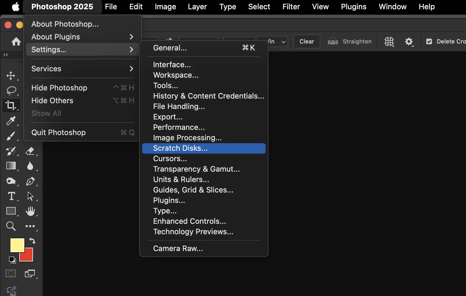 Du kan når som helst sjekke innstillingene for arbeidsdisk i Photoshop. Bare åpne Photoshop Preferences eller Settings, og velg deretter «Scratch Disks».
