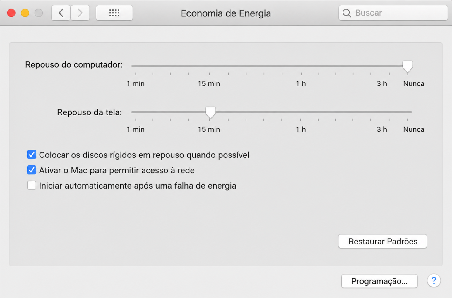Na seção Economia de Energia das Preferências do Sistema do Mac, use o controle deslizante ao lado de 'Repouso do monitor’ movendo-o para 'Nunca'.