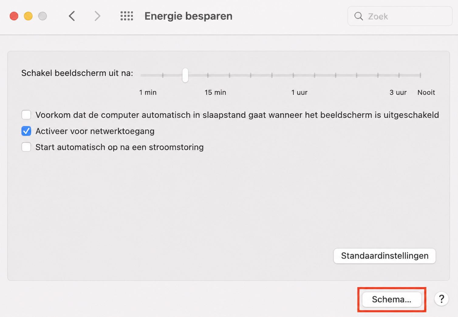 Ga op een Mac met Monterey of ouder naar de instellingen voor Energiebesparing en klik onderaan het venster op 'Planning'.