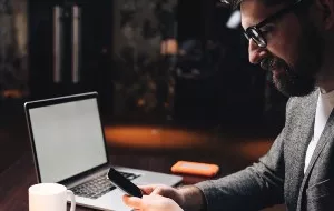 How to Disconnect iPhone from Mac