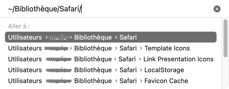 Pour accéder au Préférences, ouvrez Finder, cliquez sur Aller dans la barre de menu, suivi de Aller au dossier, et entrez ~/Bibliothèque/Préférences/