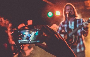 How to Make a Video a Live Photo How to Make a Video a Live Photo