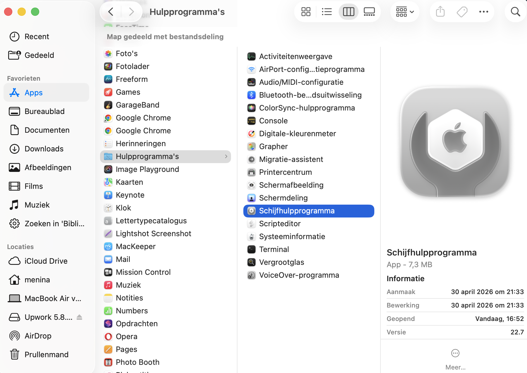 Om mappen te beveiligen met een wachtwoord op een Mac via Schijfhulpprogramma, open je eerst Schijfhulpprogramma via Apps > Hulpprogramma’s. 