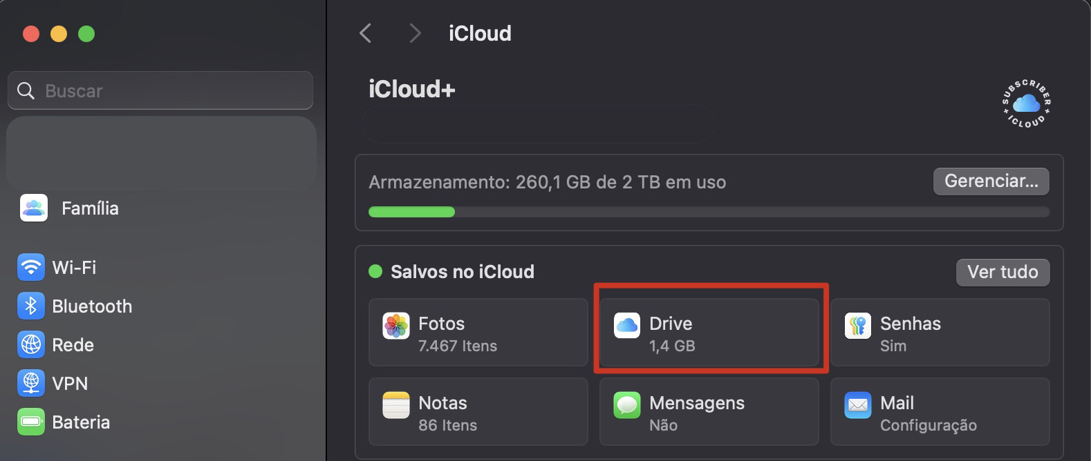 O menu do iCloud dentro de Ajustes do Sistema no Mac. Certifique-se de que a opção Otimizar Armazenamento do Mac esteja ativada no Drive para liberar espaço no Mac.