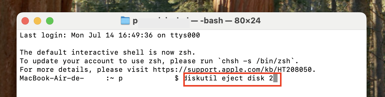 Il est temps de passer à la deuxième étape dans Terminal. Tapez diskutil eject disk 2 et appuyez sur Entrée.