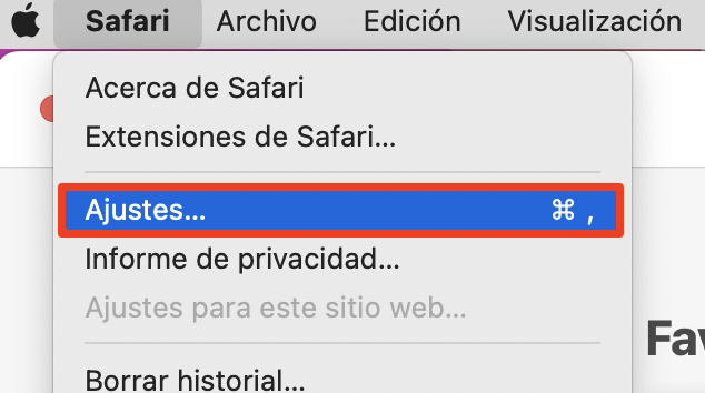 El menú Safari en Mac. Haz clic en Ajustes para abrir la Configuración de Safari y deshacerte de las extensiones no deseadas.