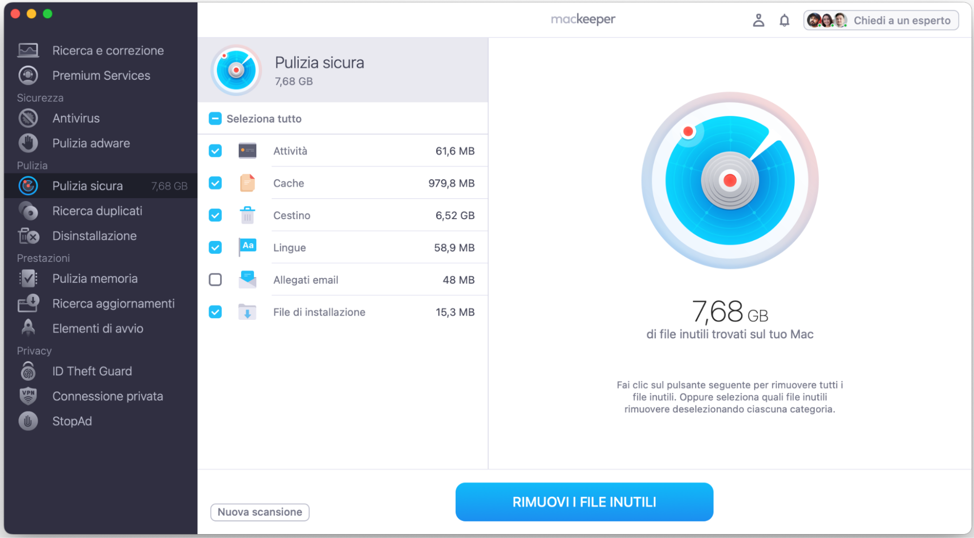 Attendi il completamento della scansione. Visualizza l’elenco dei file trovati dall’app. Seleziona la casella accanto agli elementi che vuoi rimuovere. Clicca Pulisci file spazzatura.