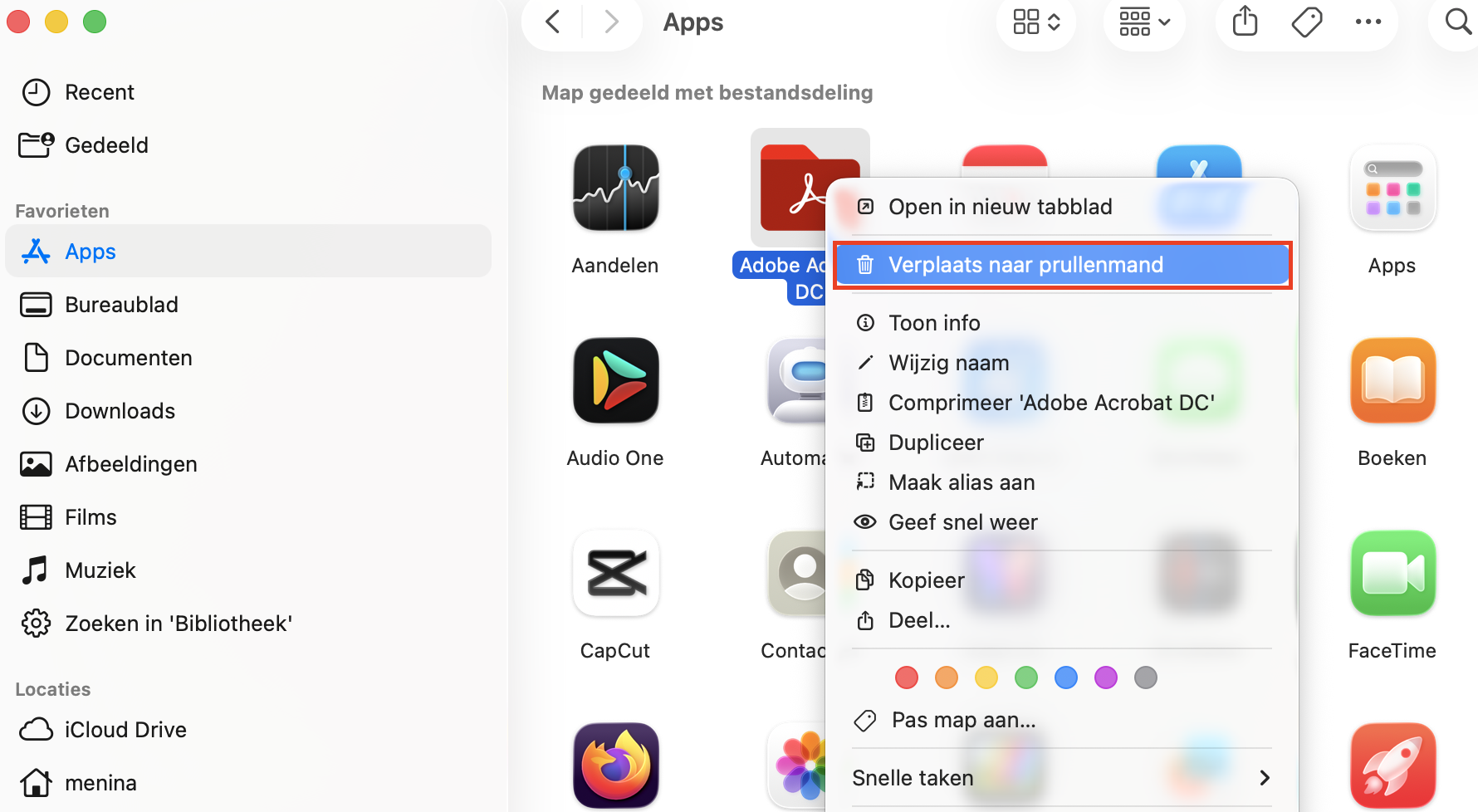 De map Programma's in Finder op Mac. Klik met de rechtermuisknop op een kwaadaardige app die je wilt verwijderen en selecteer vervolgens Verplaats naar prullenmand.