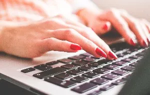 How to Manage Passwords in the Keychain Access App on Your Mac