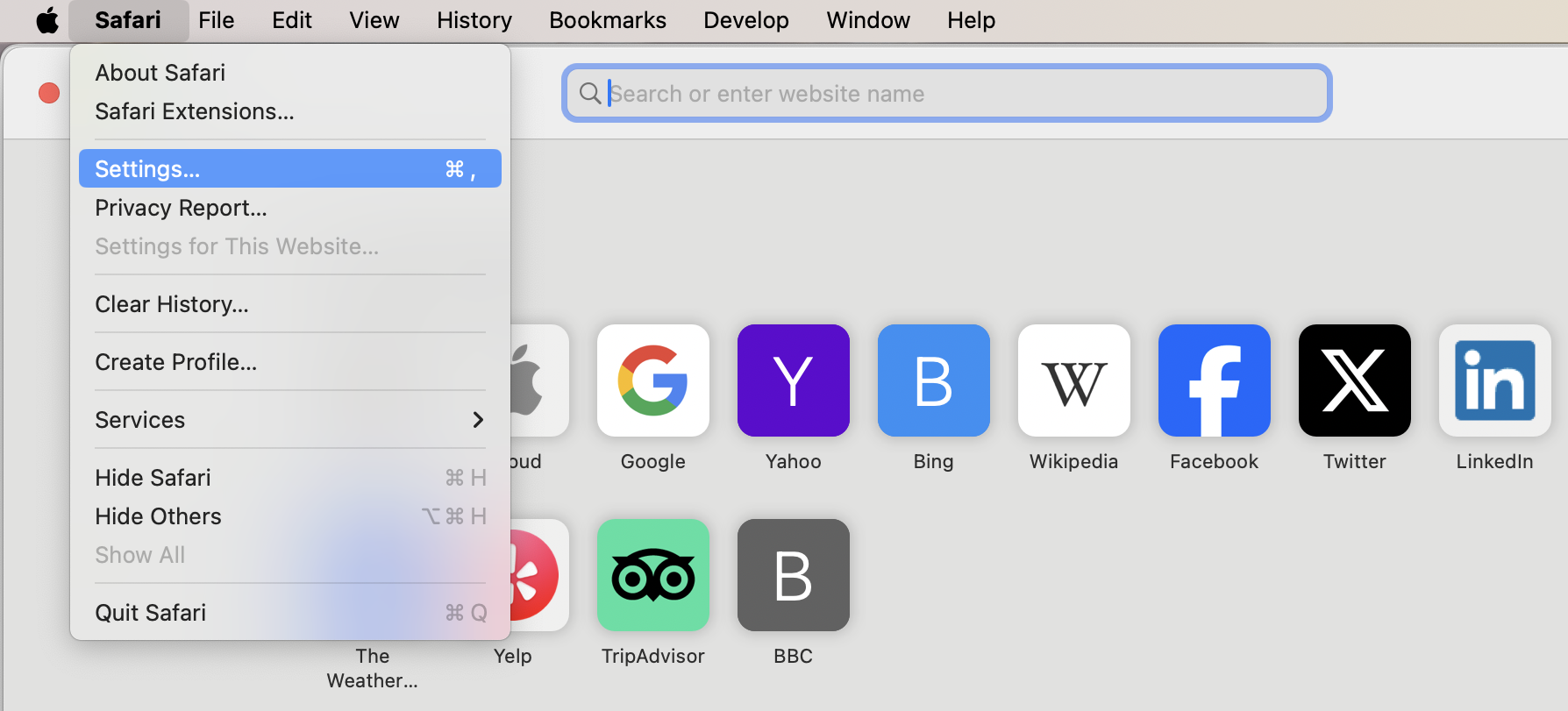 Safari on a Mac, with the Safari menu open. Settings is highlighted. How to manually delete cache on macOS Sonoma: clear browser cache.