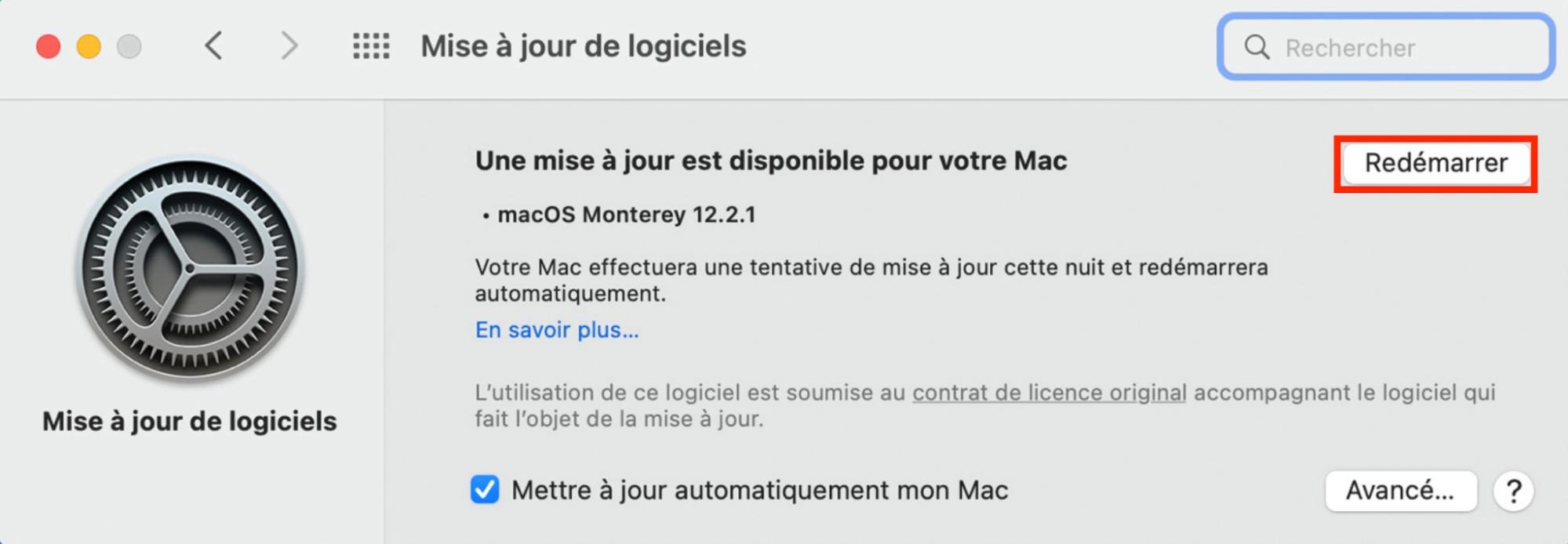 Mettez à jour votre Mac pour retrouver vos icônes de bureau masquées. Pour ce faire, cliquez sur Mise à jour de logiciels et patientez pendant que votre MacBook cherche des mises à jour disponibles. Cliquez ensuite sur Redémarrer.