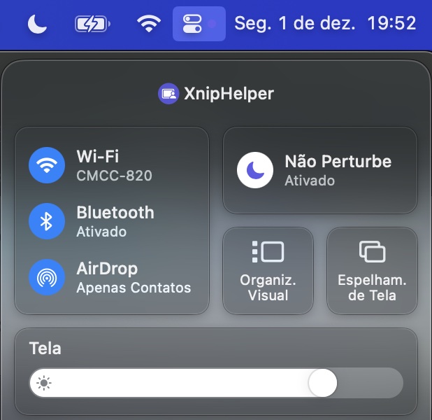 A Central de Controle do Mac, acessado pela barra de menus superior. Parte das instruções sobre como resolver problemas de falhas na tela do MacBook.