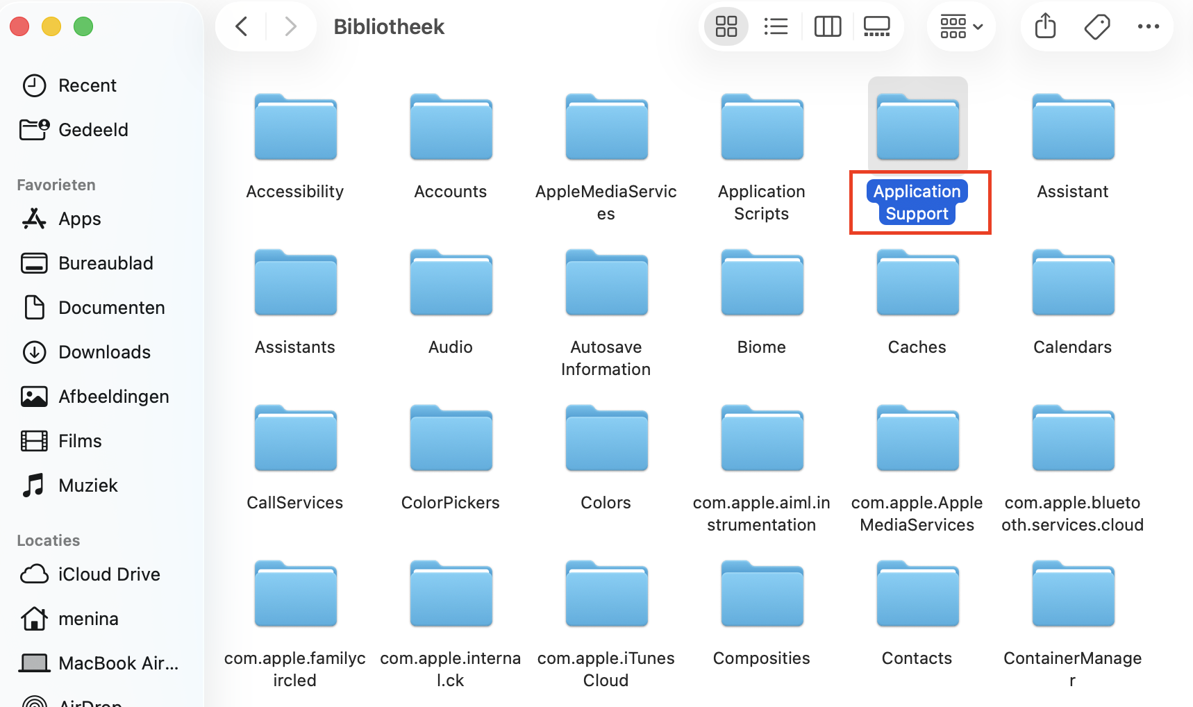 Open in de map Bibliotheek de map Application Support. Malware, waaronder Trojaanse paarden, installeert hier vaak schadelijke bestanden.