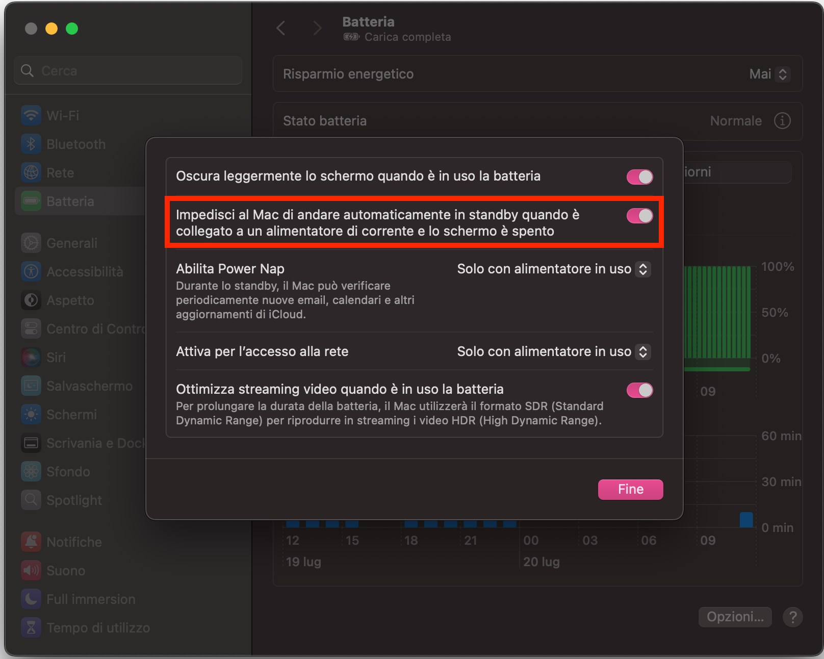 Successivamente, nelle Impostazioni di Sistema di macOS, usa l'interruttore per attivare Impedisci al Mac di andare automaticamente in standby quando è collegato a un alimentatore di corrente e lo schermo è spento.
