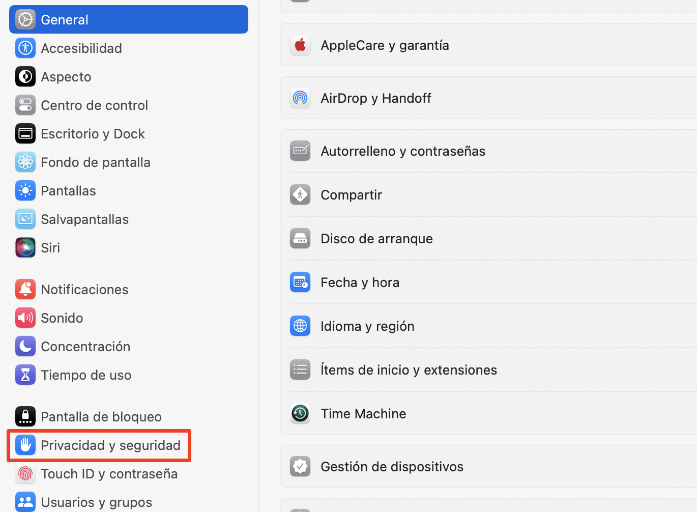 Para abrir la aplicación, utiliza la opción «Abrir de todos modos». En «Ajustes del sistema», selecciona la pestaña «Privacidad y seguridad».