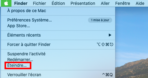 Dans le menu Apple sur macOS Monterey se trouve la fonction Éteindre de votre Mac. Cliquez sur Éteindre.