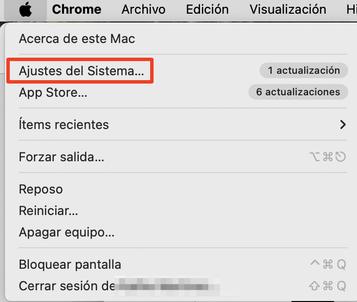 Para comprobar el espacio de almacenamiento en tu Mac, sigue estos pasos: haz clic en el menú Apple situado en la esquina superior izquierda de tu pantalla. En el menú desplegable, selecciona Ajustes del Sistema.