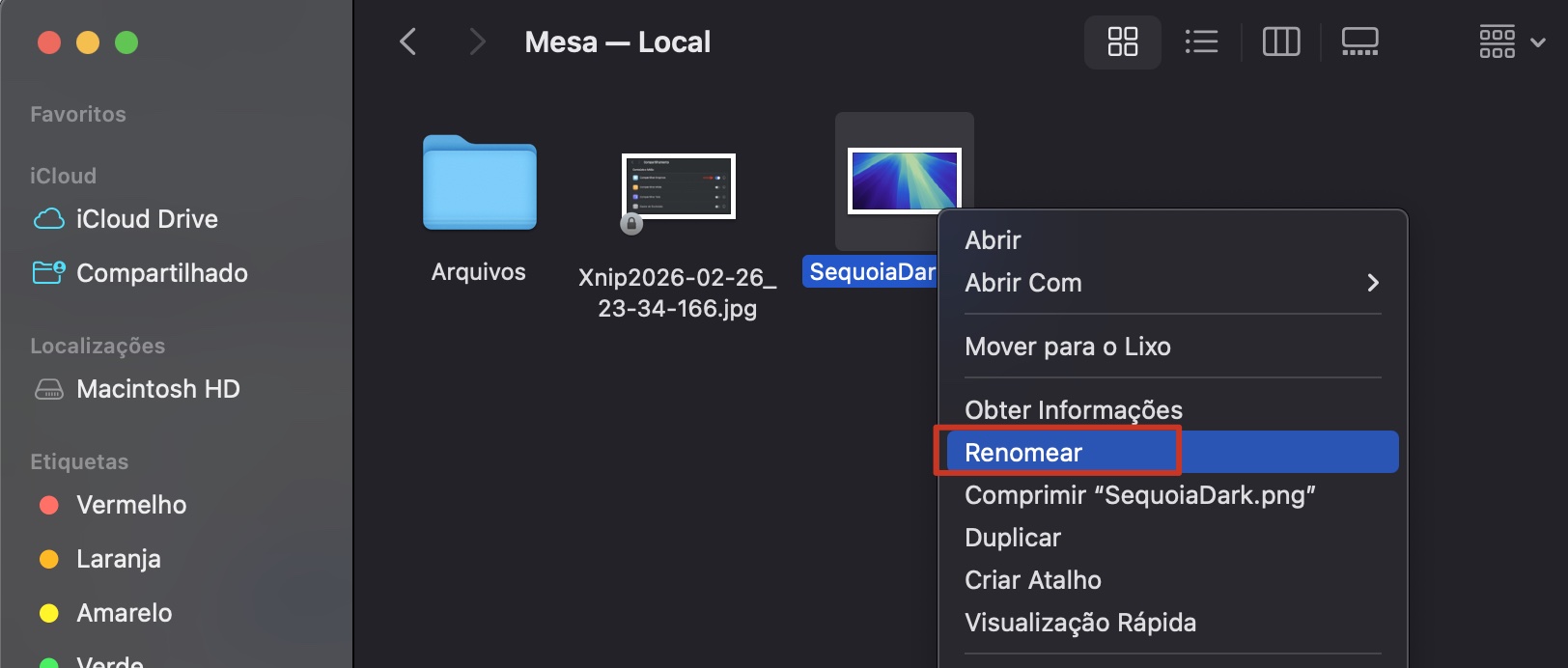 A opção Renomear no menu contextual do Mac. Use-a para alterar o formato de um arquivo quando precisar corrigir arquivos corrompidos no Mac.