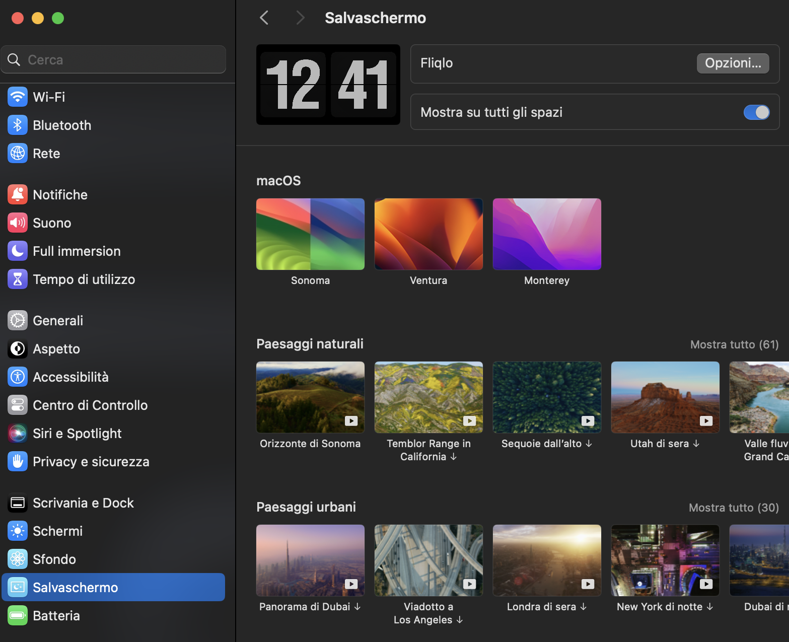 Per cancellare gli screen saver che non vuoi o non ti servono più, e ridurre lo spazio di archiviazione Altro su Mac, apri Impostazioni di sistema e fai clic sulla scheda Screen Saver. Esamina l'elenco ed elimina quelli che non ti servono più per liberare spazio prezioso.