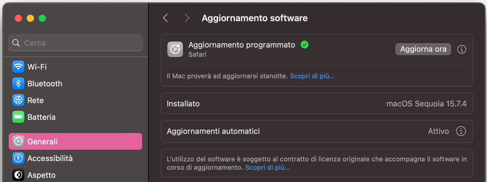 Se il Mac trova un aggiornamento software, seleziona Aggiorna ora per avviare la procedura. Dovrai accettare il contratto di licenza Apple, dopodiché il Mac scaricherà il software. Attendi il completamento del download.