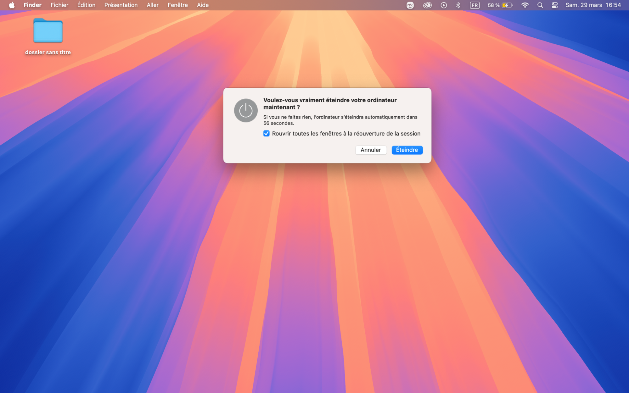 Quand vous appuyez sur le bouton Éteindre, désélectionnez l’option Rouvrir toutes les fenêtres à la réouverture de la session. Ainsi, aucune fenêtre de navigateur ne s’ouvrira automatiquement quand vous allumerez votre appareil.