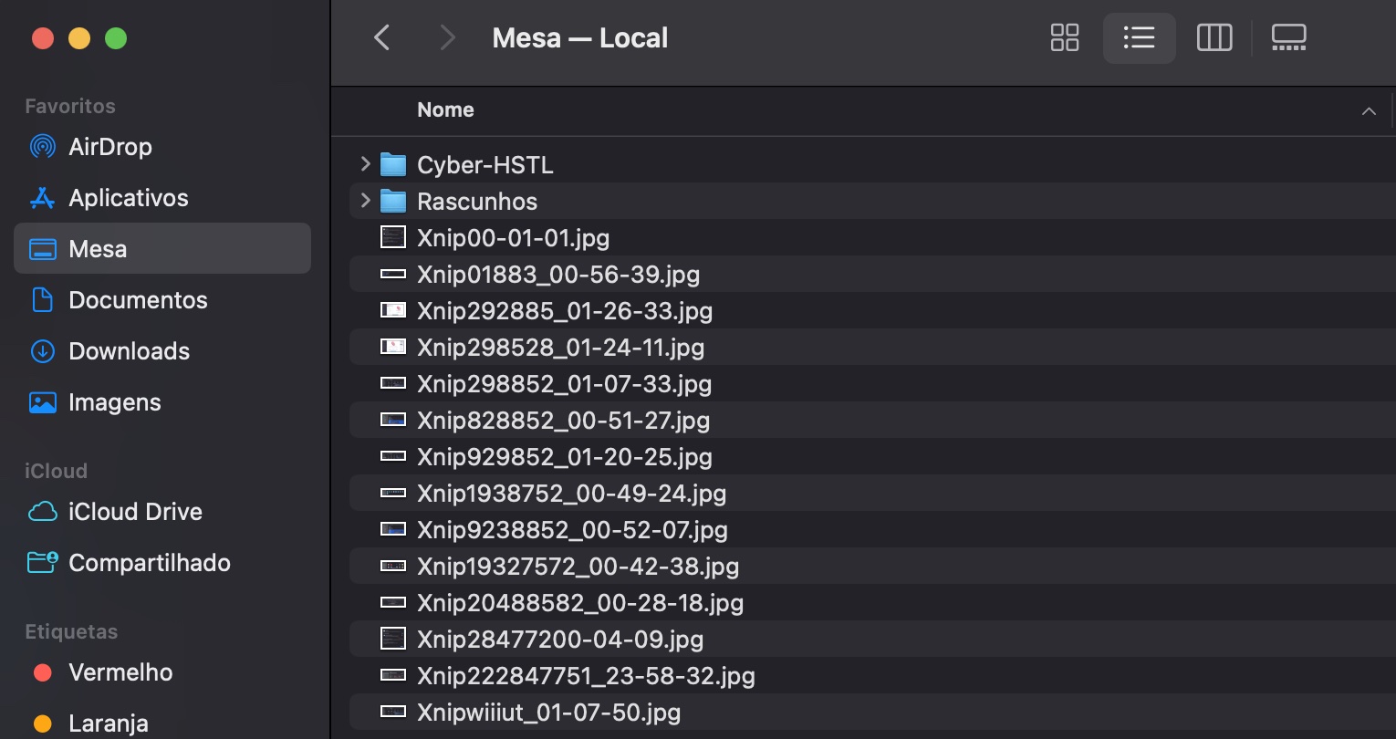 Abra a pasta Mesa no Finder para limpar manualmente a área de trabalho.