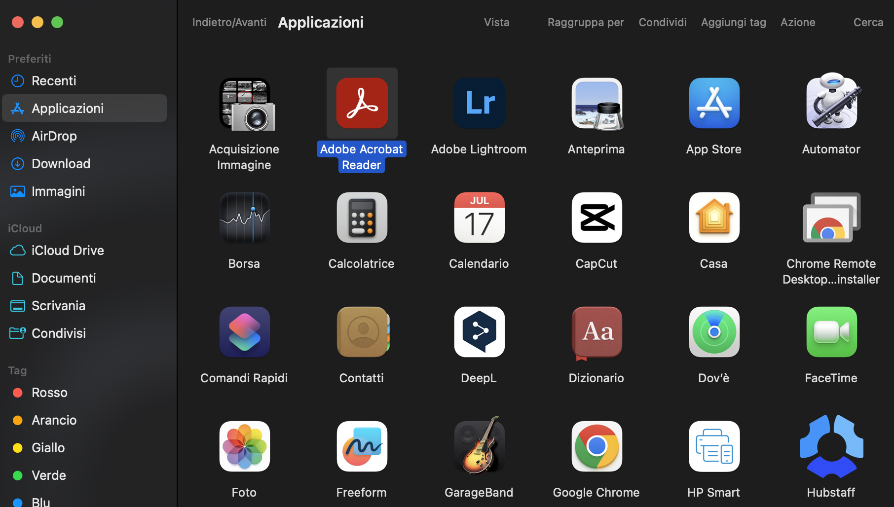 La cartella Applicazioni nel Finder su Mac. Per disinstallare un'app che non usi più, cerca qui il suo programma di disinstallazione nativo.