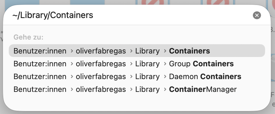 Um mit dem Löschen von Containern auf Ihrem MacBook fortzufahren, geben Sie im Finder-Fenster „Gehe zum Ordner“ ~/Library/Containers oder ~/Library/Group Containers ein und drücken Sie die Eingabetaste.
