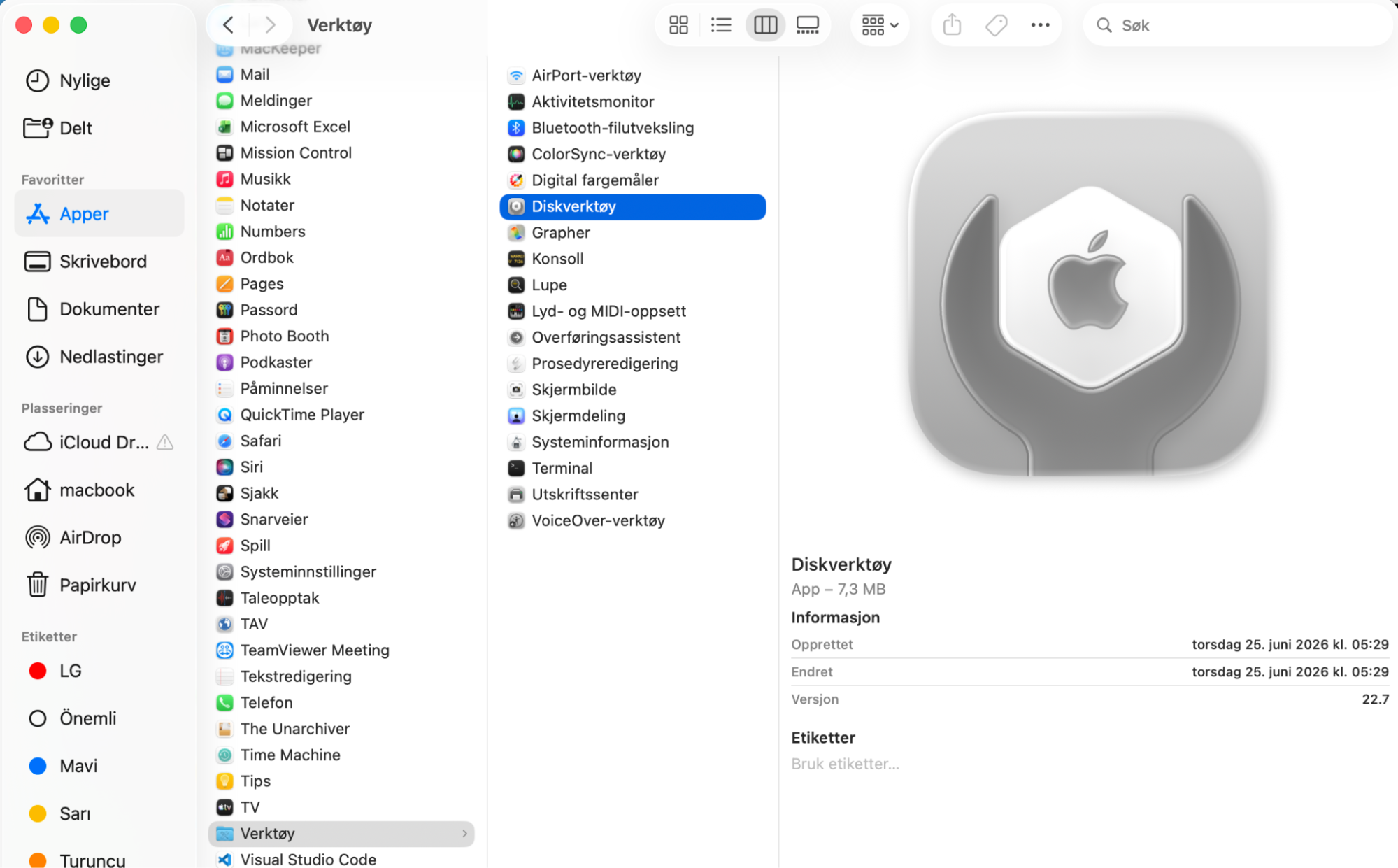 Å kjøre Førstehjelp i Diskverktøy er et annet godt tiltak for å optimalisere Macen etter at du har oppdatert til den nyeste macOS-versjonen eller oppdatert appene dine.