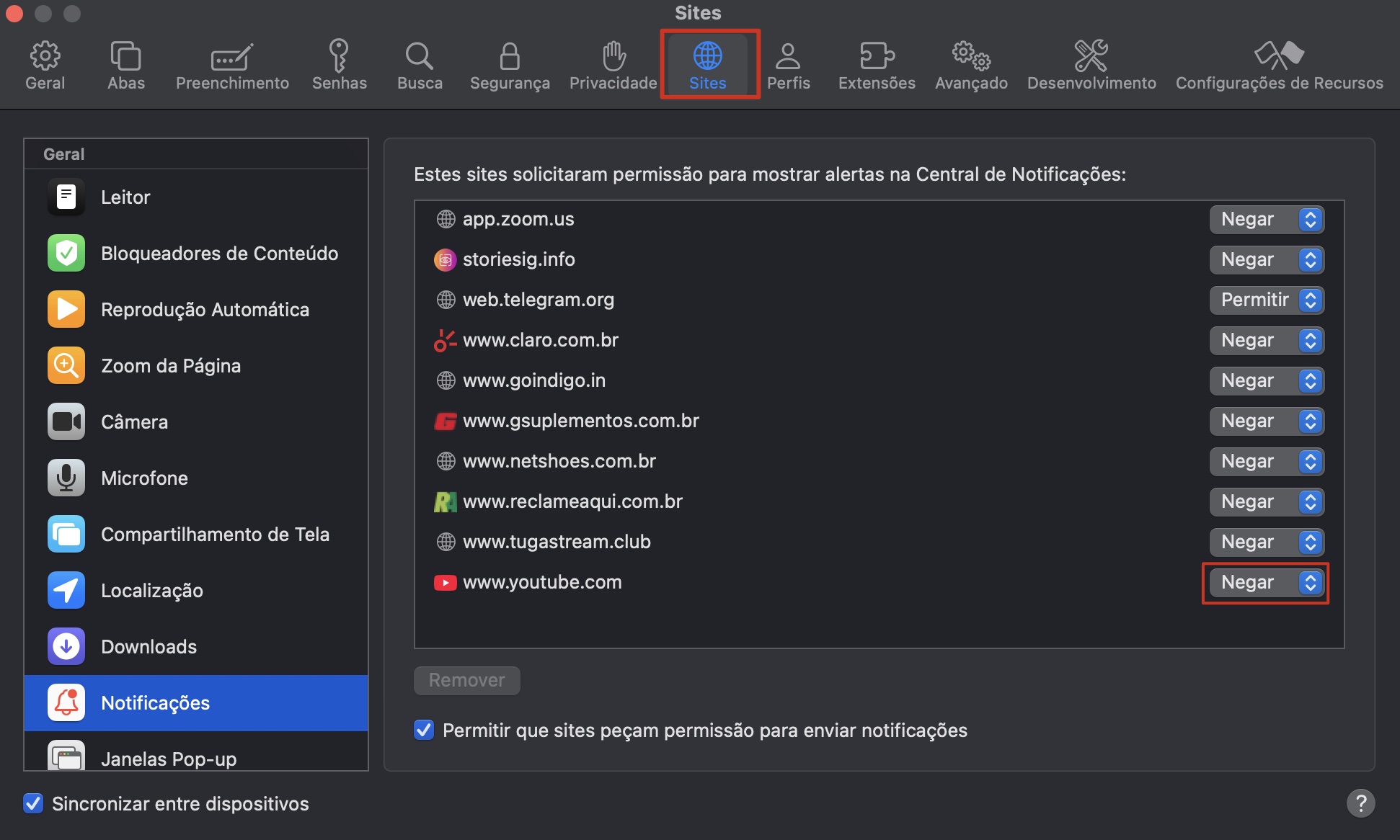 Ajustes de Sites do Safari, com a opção Notificações selecionada. Um site está selecionado e Negar está destacado. Perguntas frequentes sobre pop-ups falsos do McAfee no Mac.