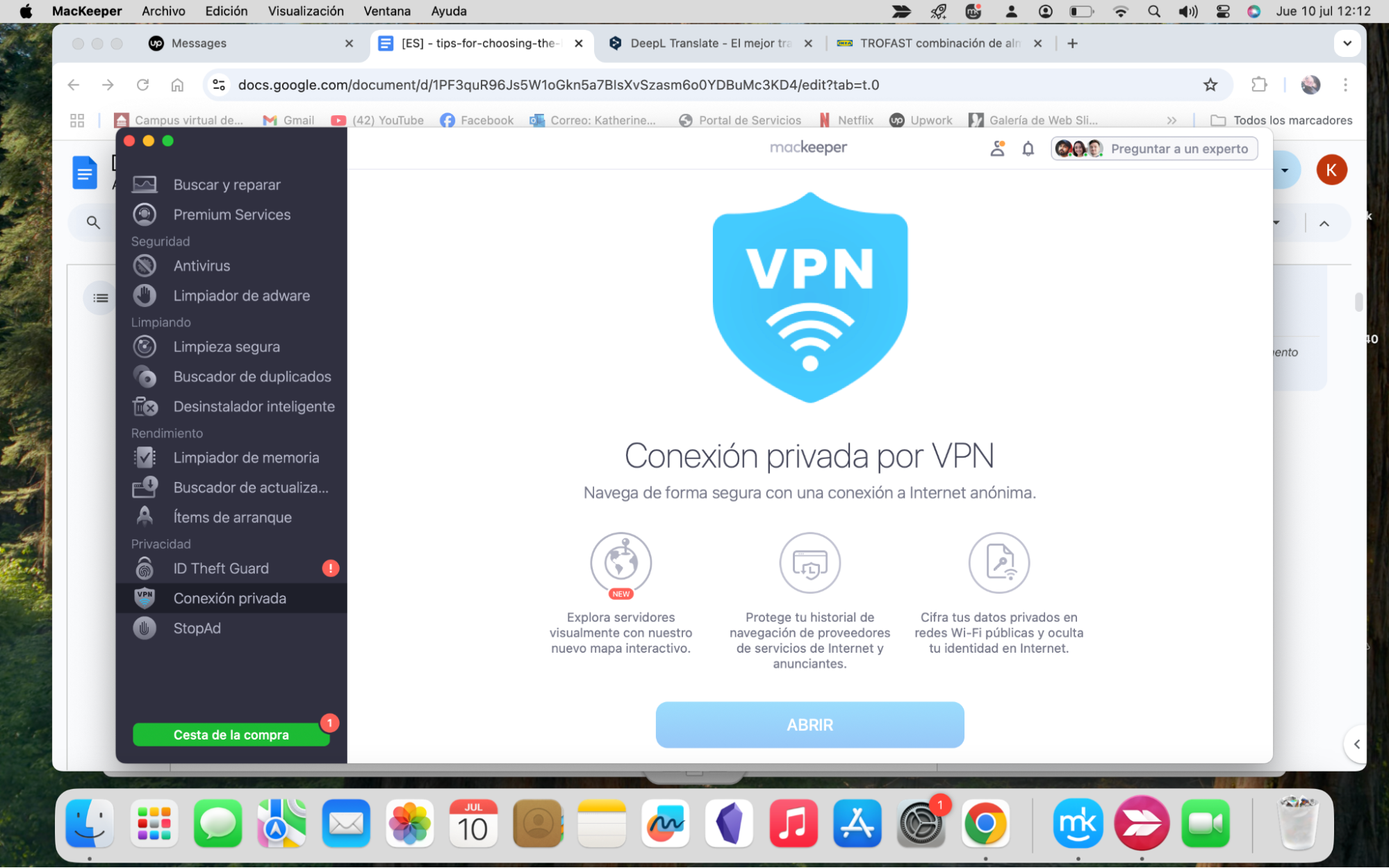 En la aplicación MacKeeper, busca la función Conexión privada, situada en el menú de la izquierda. Haz clic en la herramienta y podrás acceder a la herramienta VPN de MacKeeper, que te ayudará a mantener la privacidad y seguridad de tu navegación en línea.