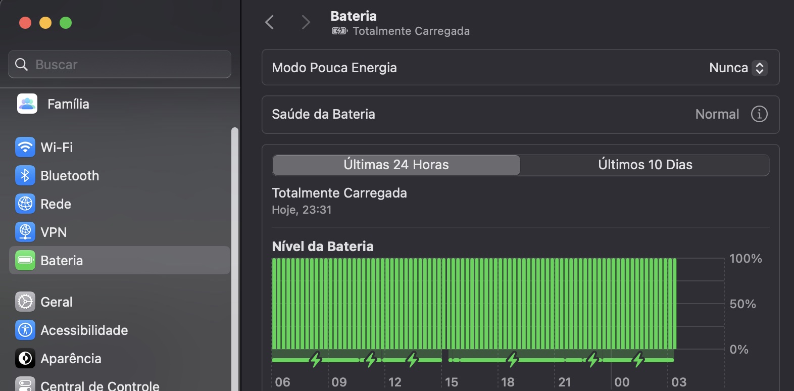 Nos Ajustes do Sistema, você pode alterar como o Mac controla o carregamento, o que pode influenciar o calor gerado pela bateria.