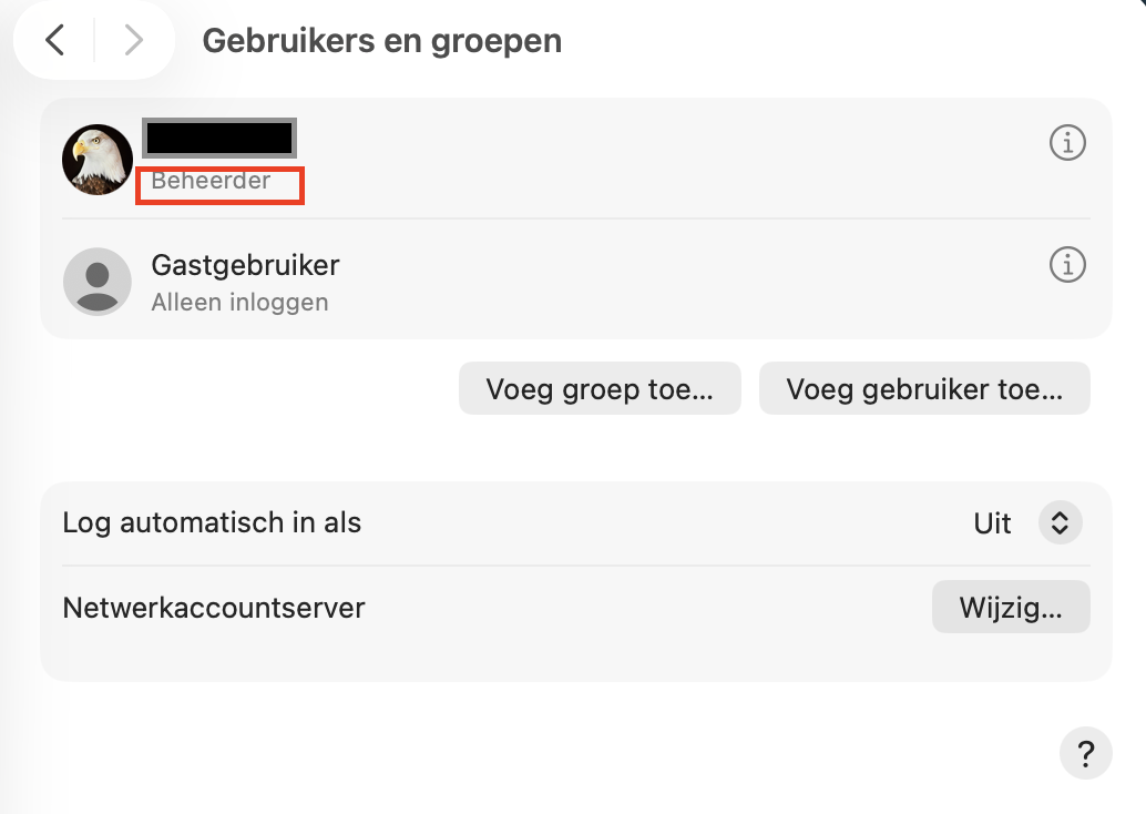 In het linkerpaneel van het venster Gebruikers en groepen zie je een lijst met gebruikers die toegang hebben tot deze Apple-apparaten, waaronder de huidige gebruiker en gastgebruikers. Selecteer de huidige gebruiker om verdere wijzigingen aan te brengen.