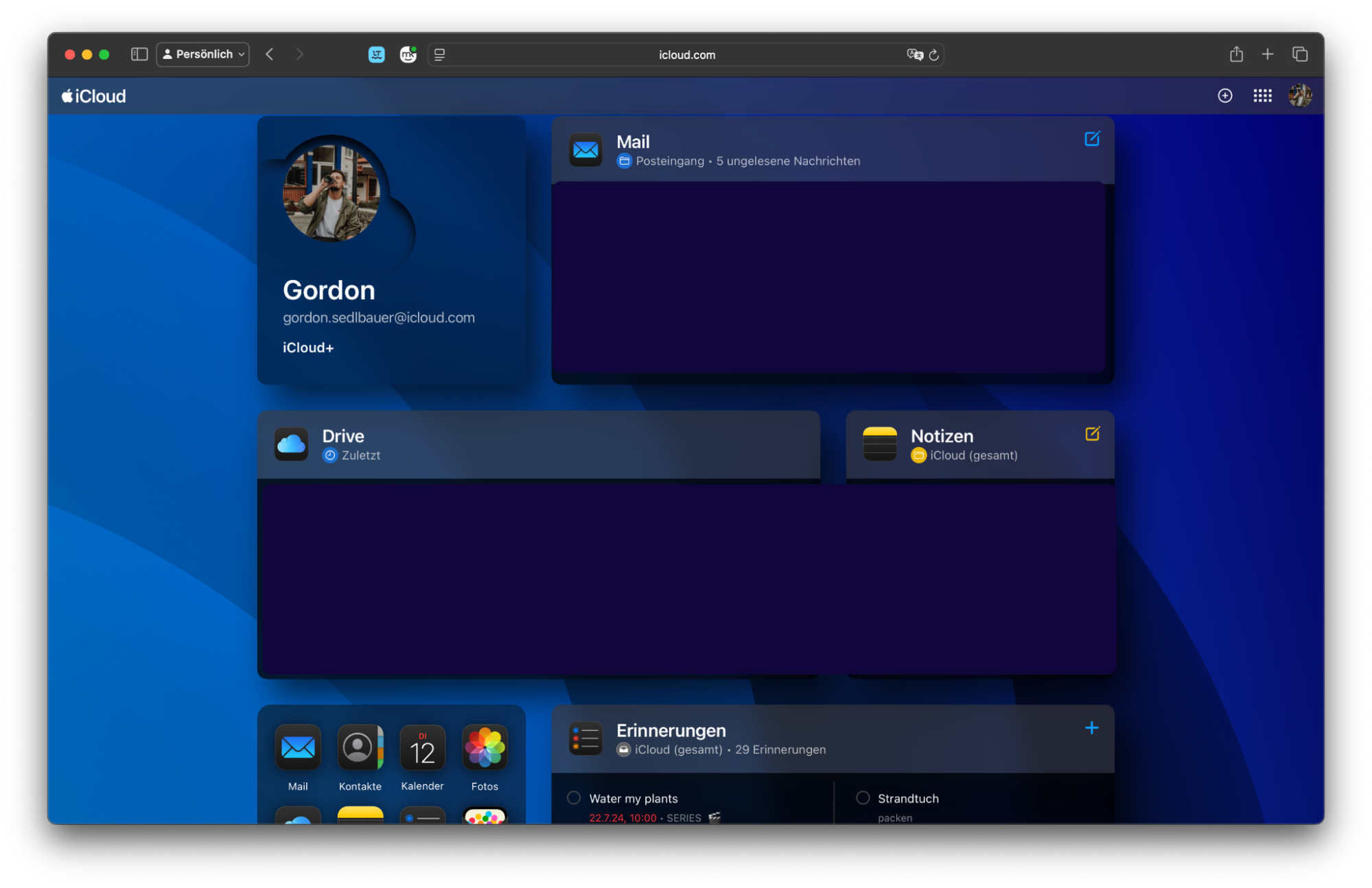 Um sich bei Ihrem iCloud-Konto anzumelden, müssen Sie Safari öffnen und zu iCloud.com navigieren, um sich bei Ihrem iCloud-Konto anzumelden und eine Fotoübertragung zu starten.