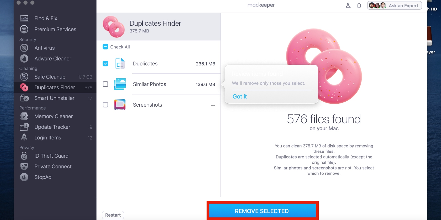 MacKeeper’s Duplicates Finder is opened on a Mac. Remove duplicate photos to free up space if storage is the reason for reducing JPEG images on Mac.