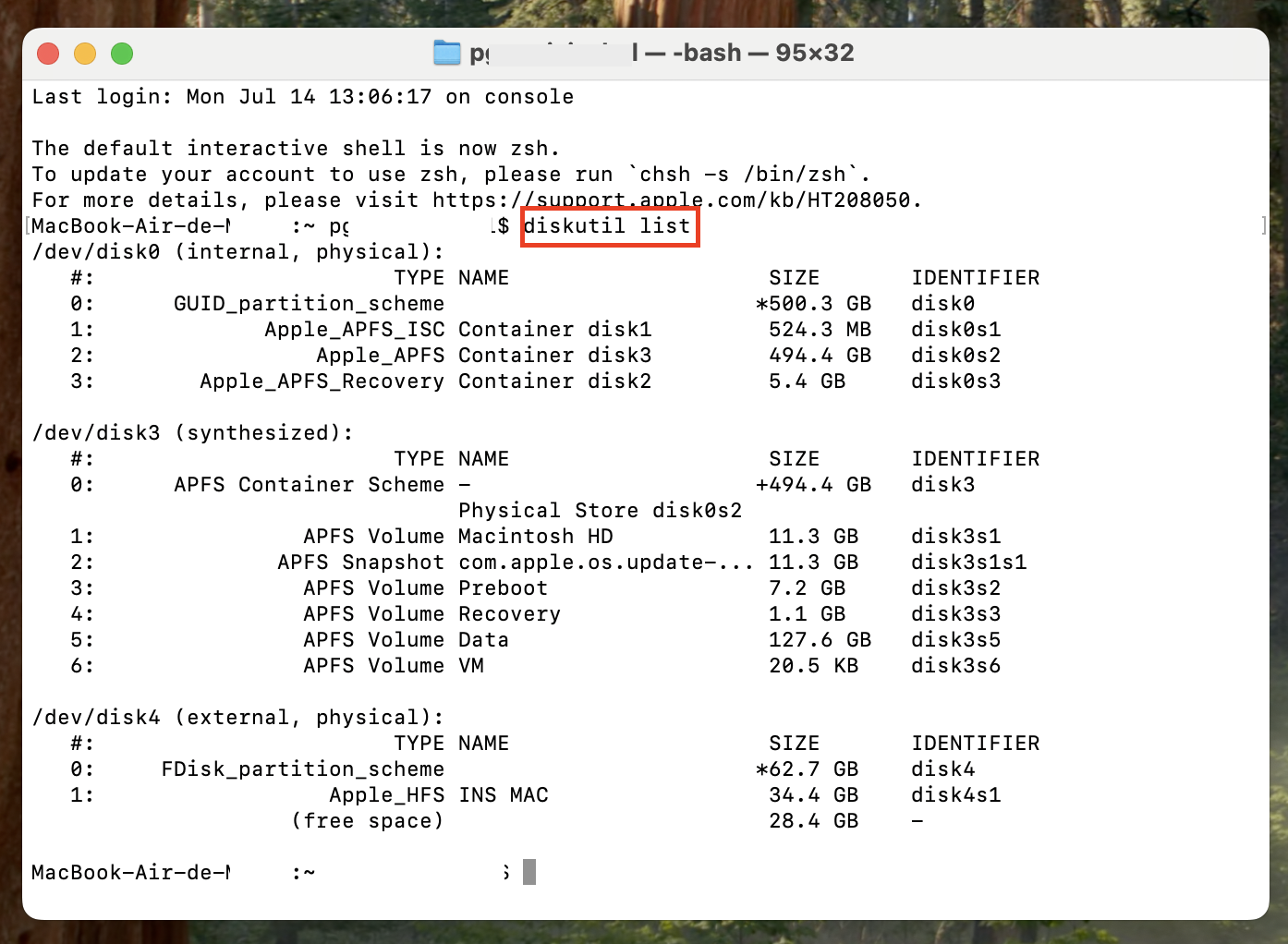 Ouvrez ensuite Terminal pour régler votre problème de clé USB non détectable. Une fois l'application ouverte, saisissez la commande diskutil list et appuyez sur Entrée.