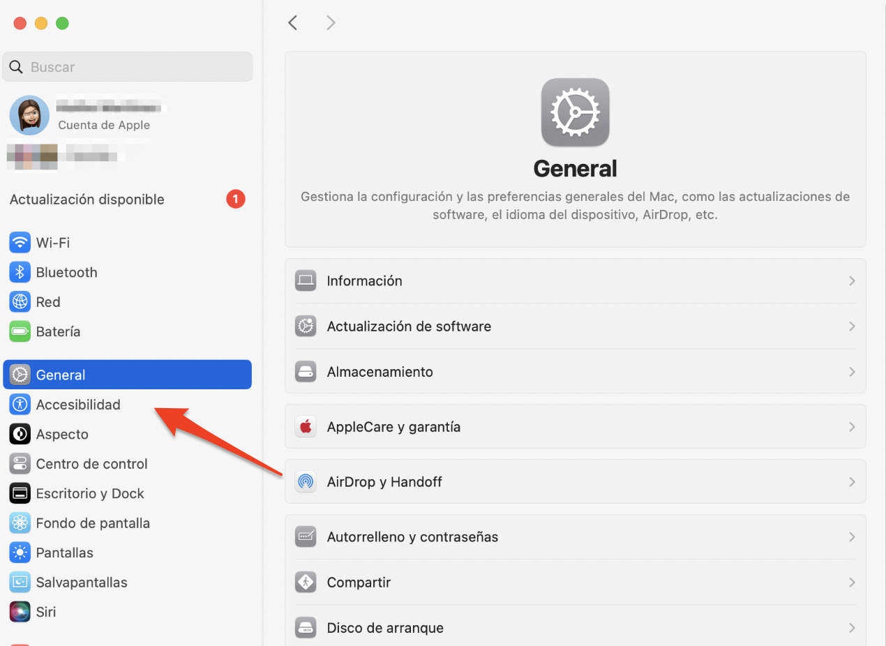 La ventana Ajustes del sistema en macOS Monterey muestra todas las opciones del menú. Haz clic en Accesibilidad para acceder a los ajustes de movimiento y transparencia.