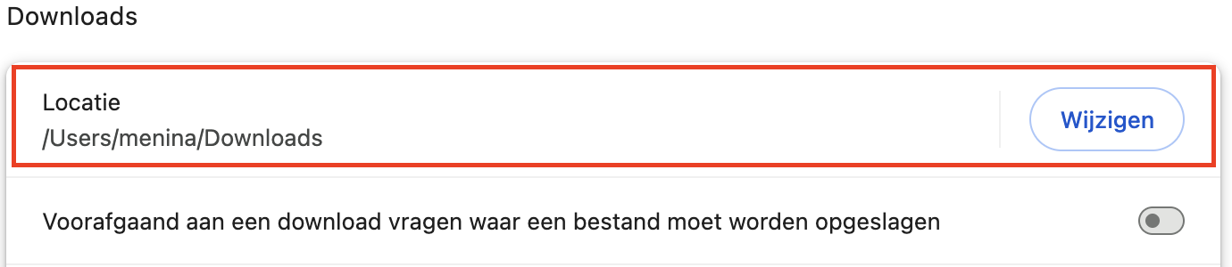 Als je de Downloads-map op je Mac wilt controleren in Google Chrome, open je eerst Chrome en kies je Chrome in de menubalk. Klik vervolgens op Voorkeuren. Scrol daarna omlaag naar Geavanceerd en bekijk de sectie Downloads om te zien waar je bestanden worden opgeslagen.