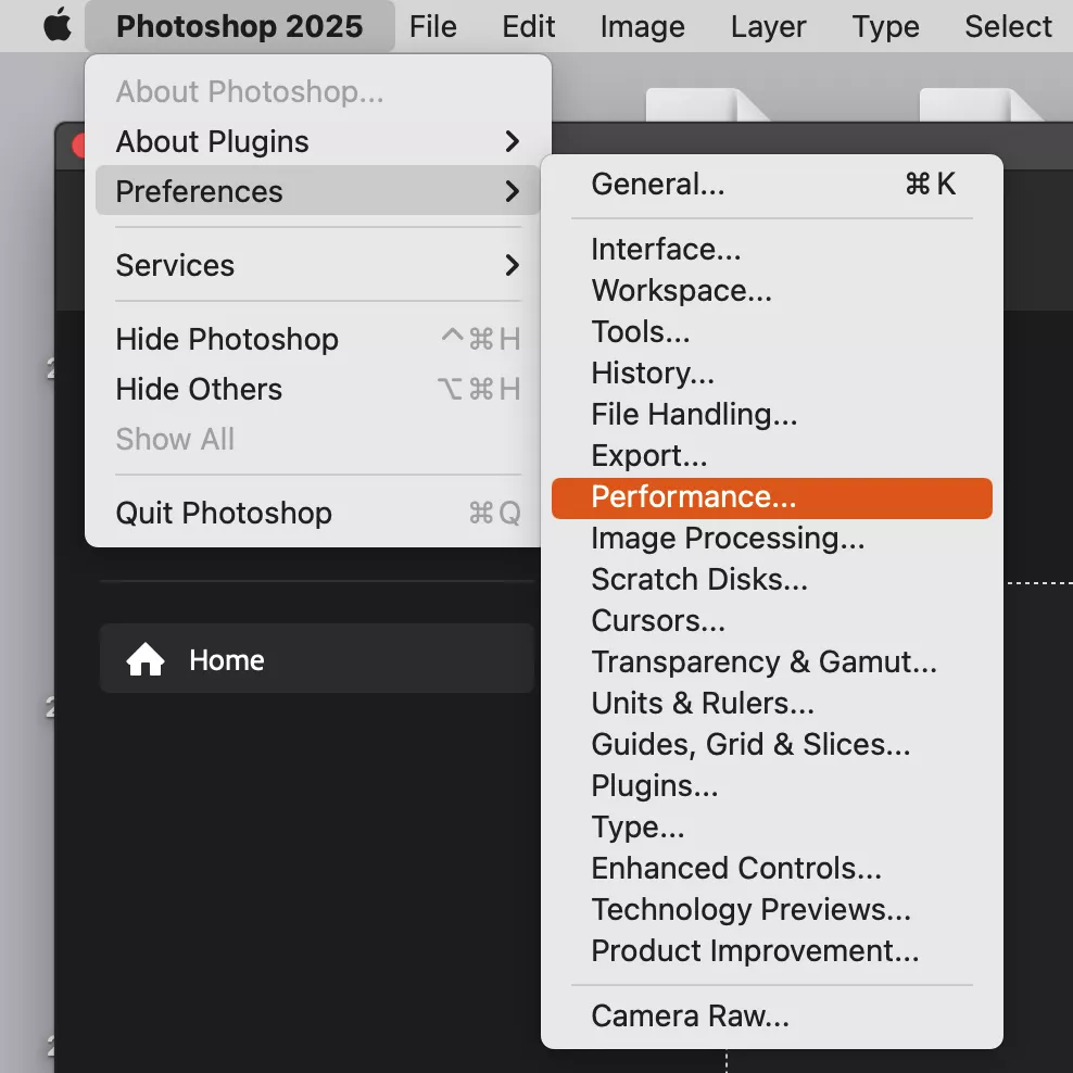 Det er lurt å sjekke antallet History States i Photoshop, siden standardverdien kan være 50, mens Macen din kan lagre opptil 1 000. For å redusere History States-tallet, gå først til Performance Preference.