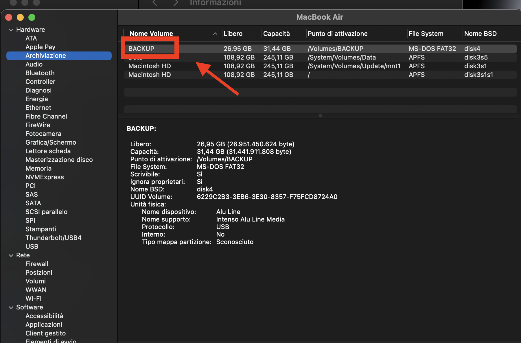 La sezione Archiviazione del Rapporto di sistema su Mac. Qui troverai un elenco delle unità riconosciute, così puoi utilizzarlo per verificare se l'unità esterna è riconosciuta dal tuo Mac