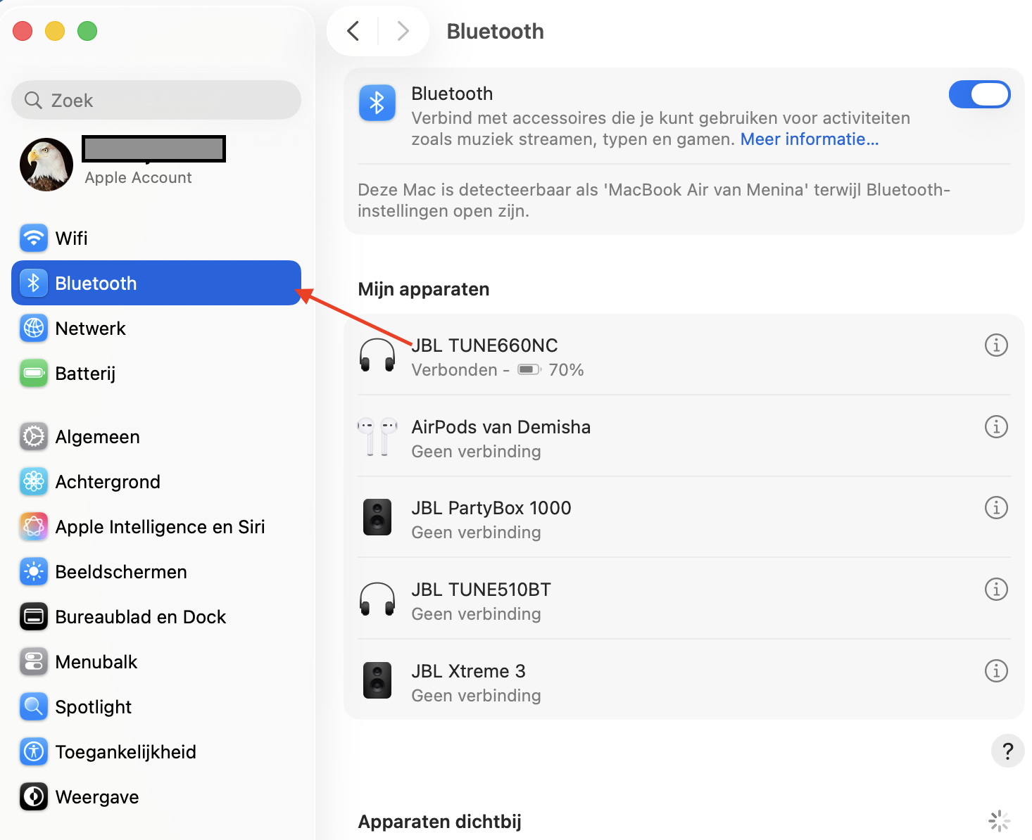 Systeeminstellingen op Mac met het menu Bluetooth. Om bestanden van Mac naar Mac over te zetten via Bluetooth, laat je dit venster open zodat je Mac vindbaar is via Bluetooth.