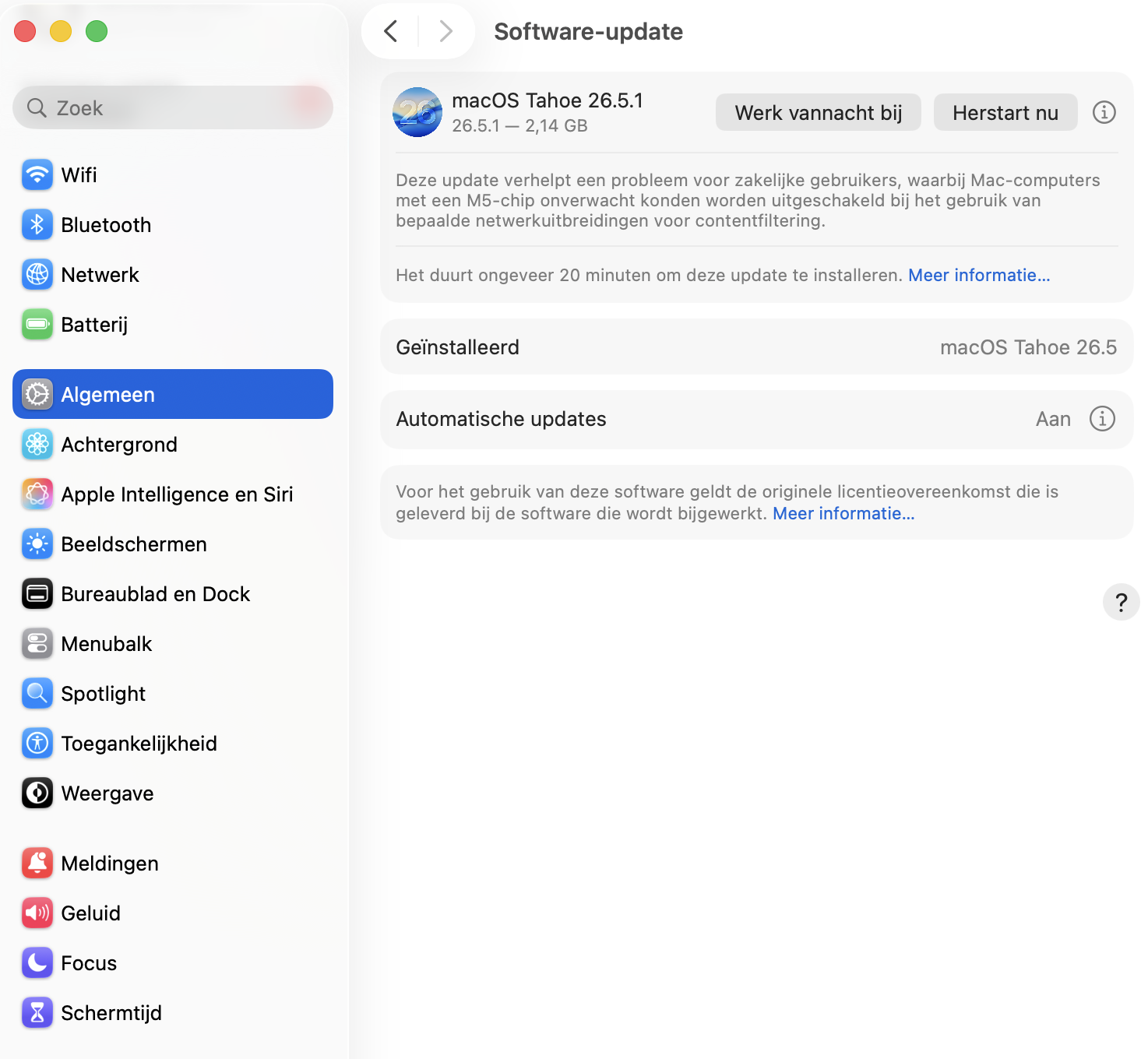 Zodra het downloaden klaar is, start je Mac automatisch opnieuw op.