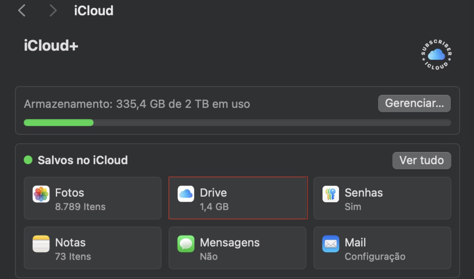 Ajustes do Sistema no Mac mostrando o menu do iCloud. Clique em Drive e configure as opções de backup para transferir arquivos de um Mac para outro usando o armazenamento do iCloud.