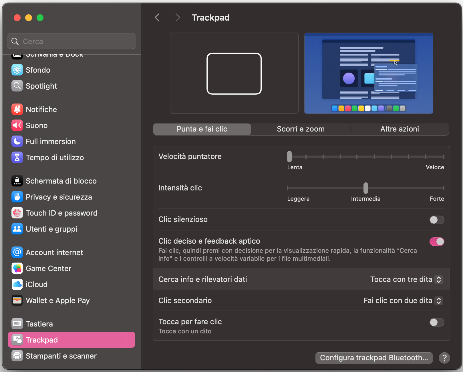 Per usare i gesti multitouch, ti basta aprire Impostazioni di Sistema e fare clic su Trackpad. In questo pannello puoi personalizzare le preferenze ed esplorare altri gesti.