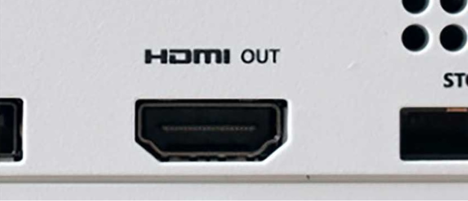 To use your MacBook as an external monitor using a capture card, connect it to your console’s HDMI port.